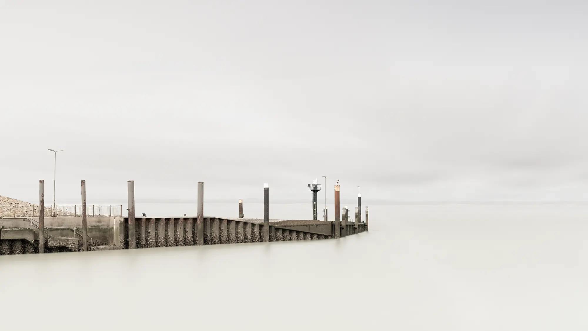 Fähranleger Strucklahnungshörn Nordstrand Fine Art Fotografie vom Fähranleger Strucklahnungshörn auf Nordstrand